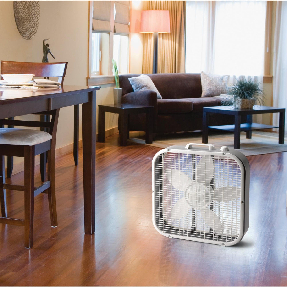 20" White Box Fan with 3 Speeds Z2456